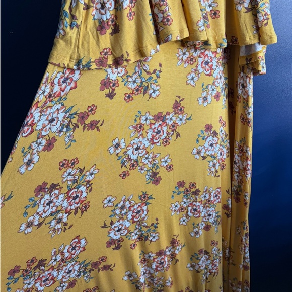 Torrid Yellow Ruffled Tiered Maxi Sundress size 1 - Picture 3 of 7